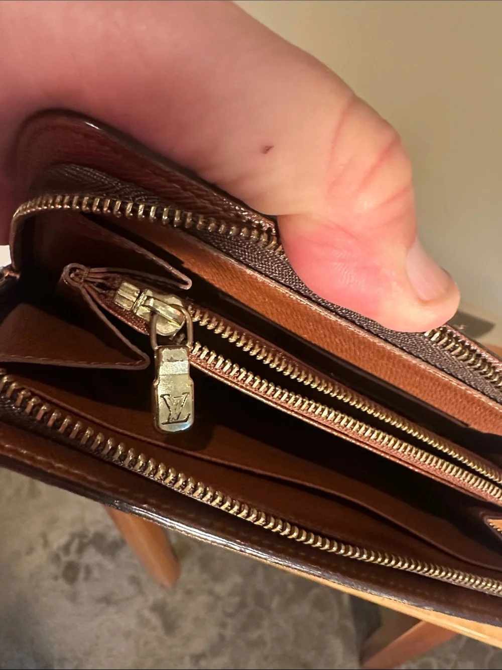 Authentic Louis Vuitton Monogram Wallet.